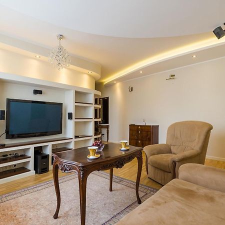 Shortstaypoland Nowy Swiat B99 Warschau Exterior foto